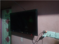 original samsung 32 inch LED TV