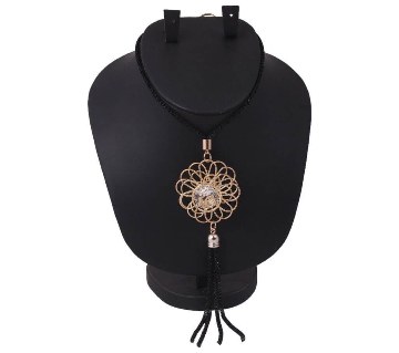 Diamond cut stone setting gold plated necklace