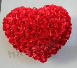 love-heart-cushion-rose-decorative-gift