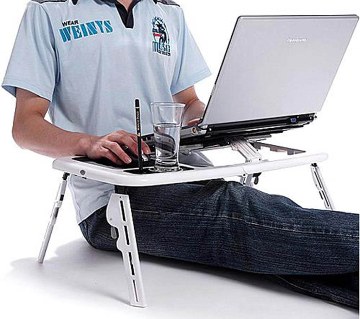 Portable laptop table with cooler