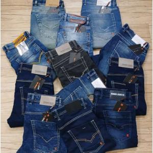 Semiz eshaklar hammomda sikiladi Plyajdagi sarguzasht porno komiks