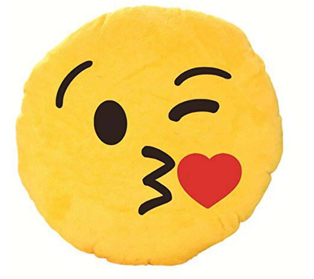 Emoji Kiss Pillow বাংলাদেশ - 624182