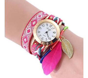 Ladies leaf design artificial leather wrist watch