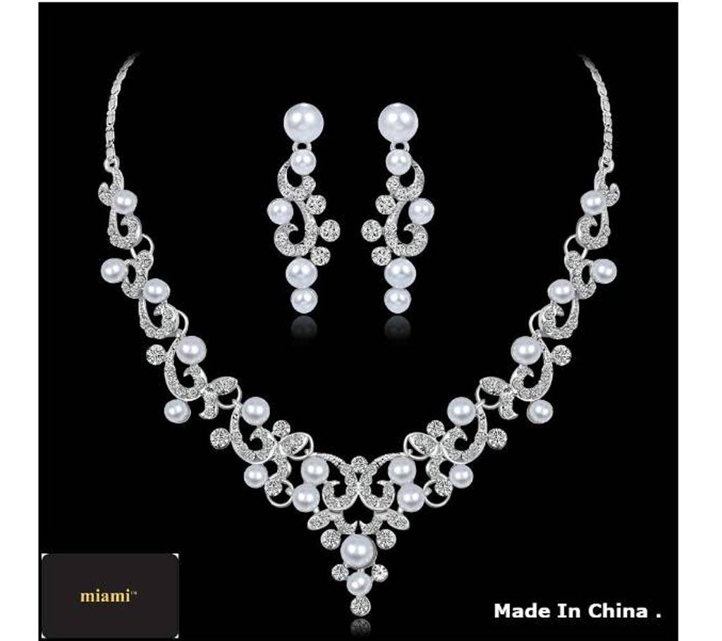 Artificial Pearl Necklace Set বাংলাদেশ - 611071