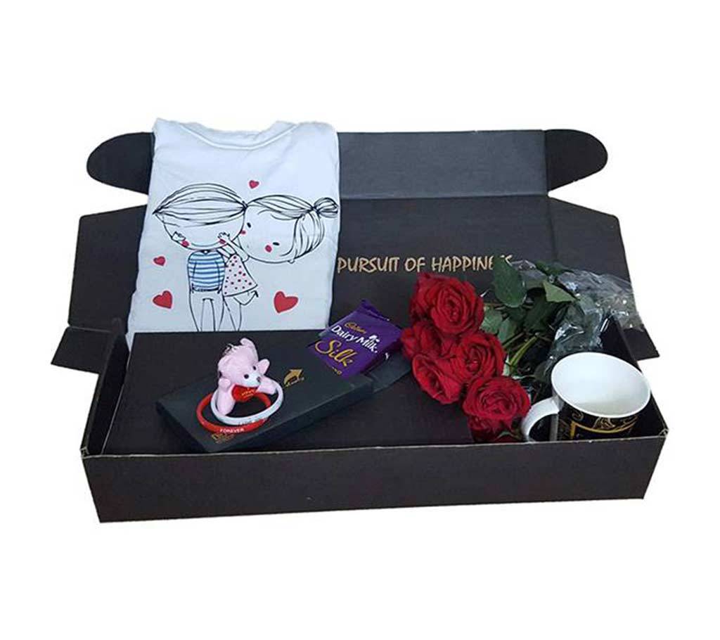 Anonder Bazar's Valentine's Day Surprise Gift Box বাংলাদেশ - 615172