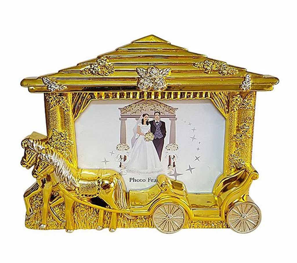 House Shaped Golden Chariot Wedding ফ্রেম বাংলাদেশ - 672452