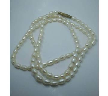 Pearl necklace from Thailand