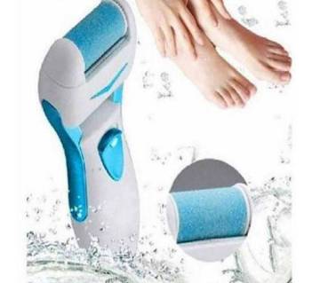 Rechargeable callas remover 