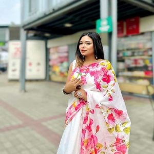 Chundri Silk High Quality Stylish Fashionable & Elegant Design Saree for Women