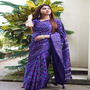 Japan Soft Silk Screen Print Saree with Unstitched Blouse Piece 