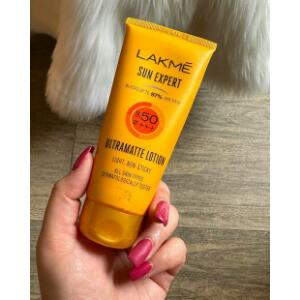 Lakme সানস্ক্রিন ক্রিম