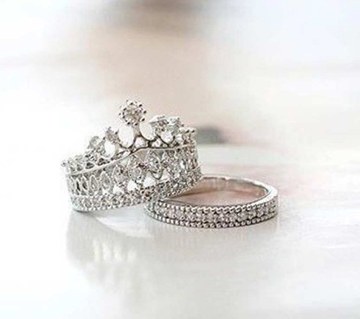 Crown Shaped Finger Ring 