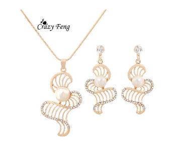  Gold plated Jewellery Set