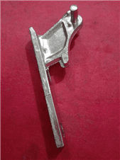 ফ্রিজের মাঝের ক্ল্যাম্প