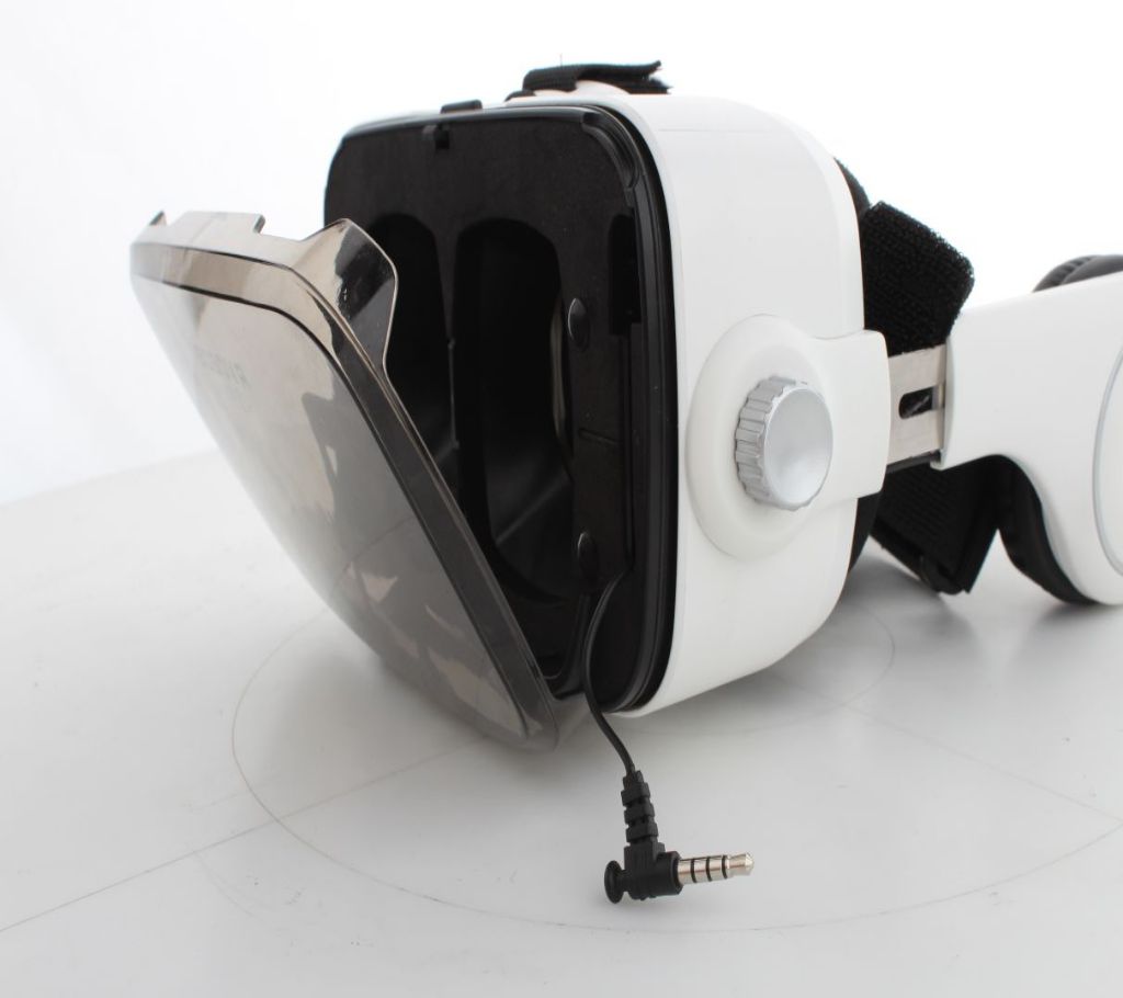 Z4 - 3D VR বক্স - ব্ল্যাক এন্ড হোয়াইট বাংলাদেশ - 912703