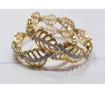 Gold Plated Diamond Cut Bangles (2 pc)