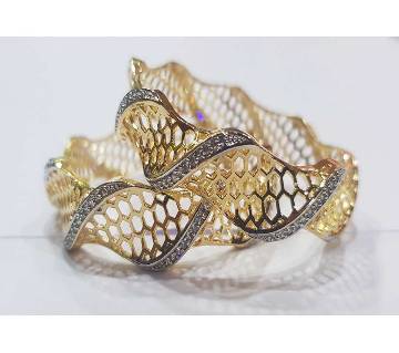 Gold Plated Diamond Cut Bangles (2 pc)
