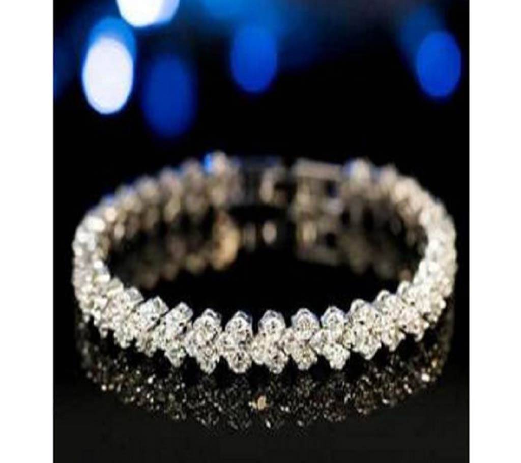 ক্রিস্ট্যাল ব্রেসলেট ফর উইমেন  - Gift for Girl Friend, Fashion Tennis Bracelet Crystal Bracelets For Women, Girls বাংলাদেশ - 1089524