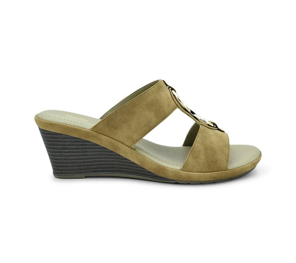 Bata Comfit Low-Heel Wedge Sandal for Women - 7714267 বাংলাদেশ - 1140978
