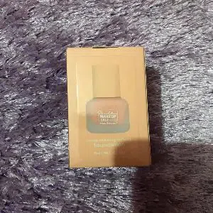 Kiss Beauty Foundation 20 ml