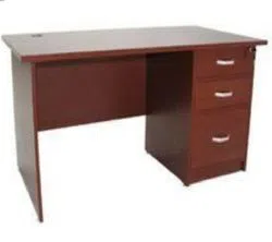 Office Table L