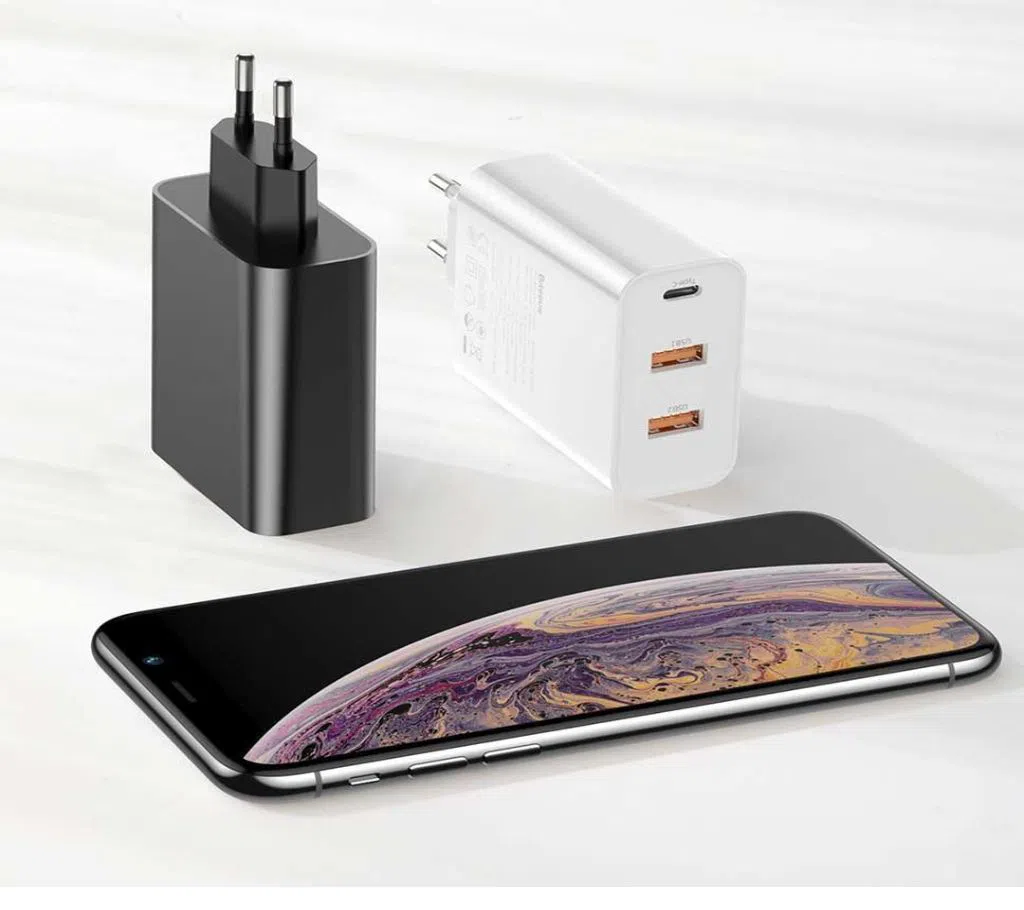 Baseus 60W USB C Wall Charger 3 Ports Power Delivery Adapter for Mac Book Pro iPhone X Galaxy Note 8/9 / S8 - CE Plug