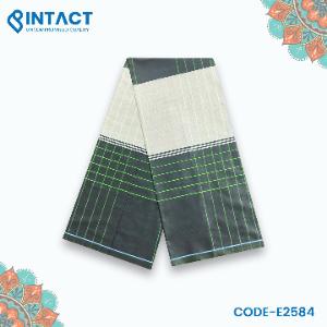 পিওর সুতি লুঙ্গি - ৫.৫ হাত (সেলাই করা)