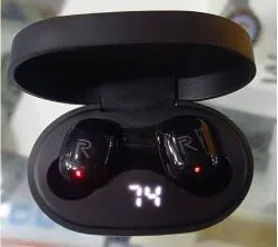 Realme Airdot Pro With Charging Indicator