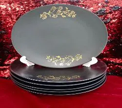 6 Pcs Dinner half-Plate Set, Gift And Home Decoration - 6 Pcs Ceramic half-Plate Black.