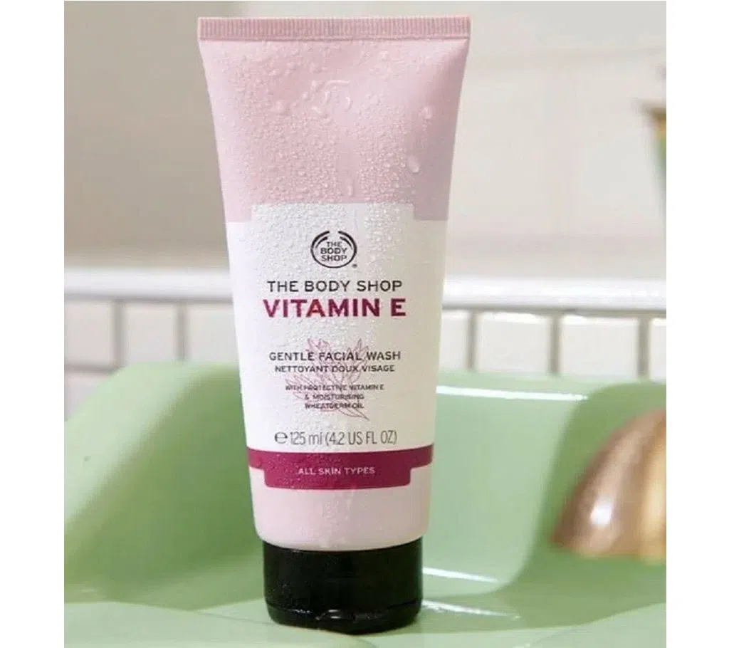 The Body Shop  Vitamin E Gentle Facial Wash 125ml-UK