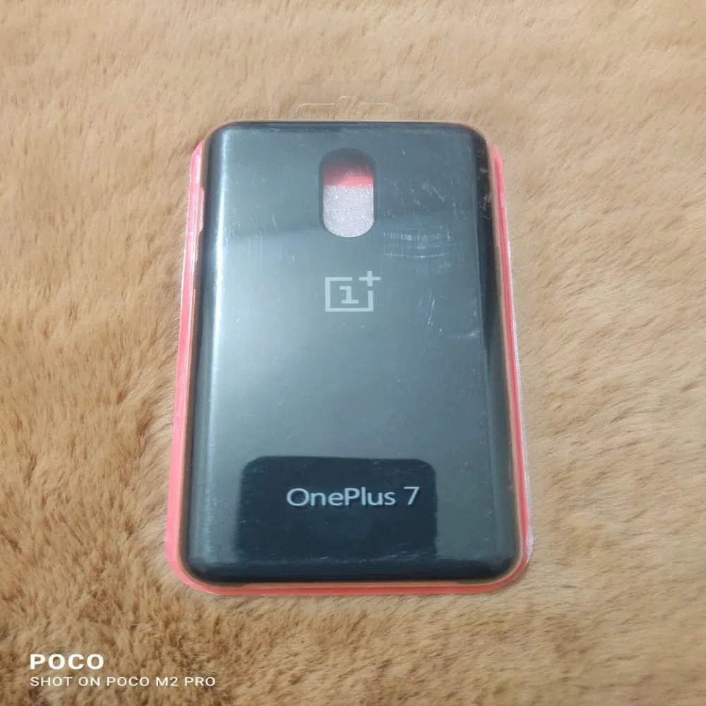 OnePlus 7 silicon cash for back cover
