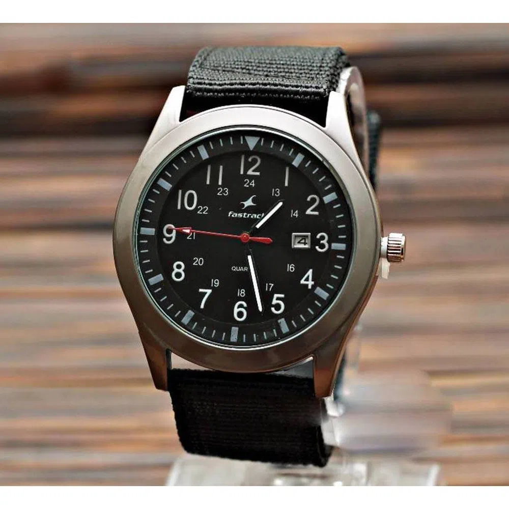 FASTRACK Analog Wrist watch for men