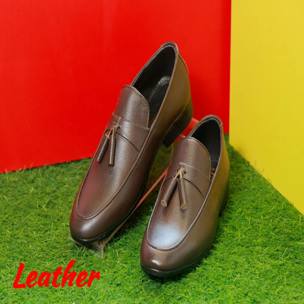 Leather slip on Shoes