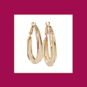 1 Pair Circular Shape Gold Metal Earrings