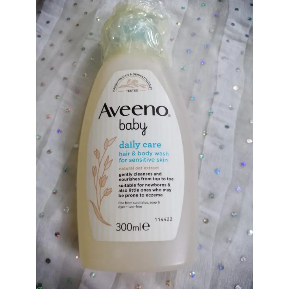 Aveeno Baby Daily Care Baby Hair and Body Wash 300ml (Greece)