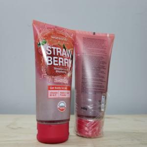 Watsons বডি স্ক্রাব Strawberry Flavour