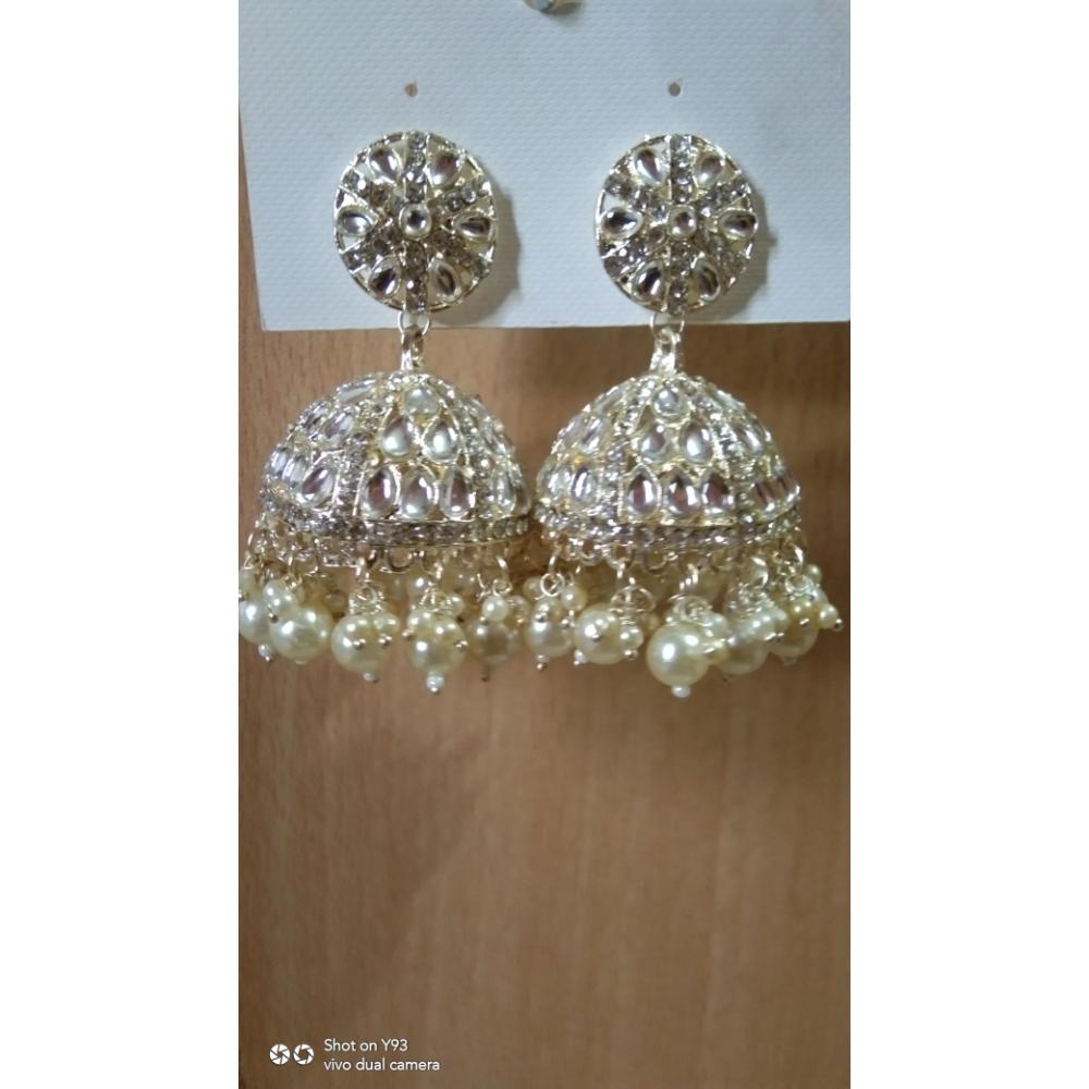 Naintara Bajaj Geometric Shape Jhumka Earrings