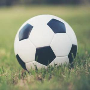 নন-স্টিচড ওয়াটার রেজিস্ট্যান্ট PU ম্যাটেরিয়াল DEER ফুটবল (Official Size: 5)